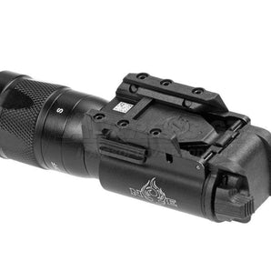 X300V Vampire LED Tactical Light (BK)